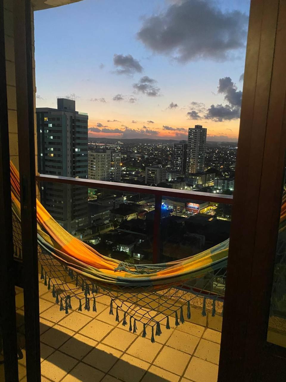 Beira Mar Flat Golden Piedade